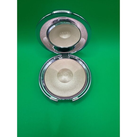 Becca Pearl Glow Lustre Glow Powder Compact - Picture 1 of 3